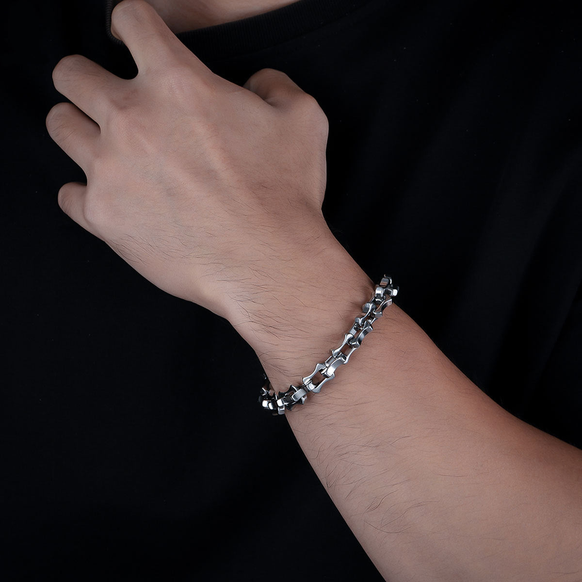 Men Silver-Plated Link Bracelet