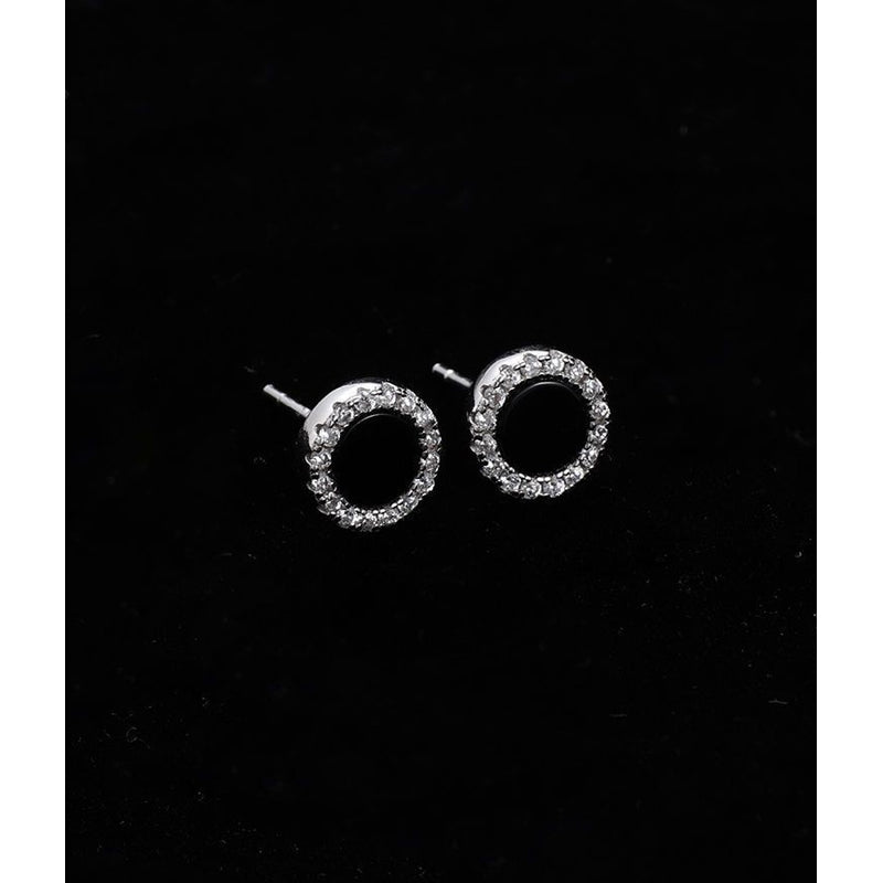 Stainless Steel Silver Plated Studded Circular Shaped Studs