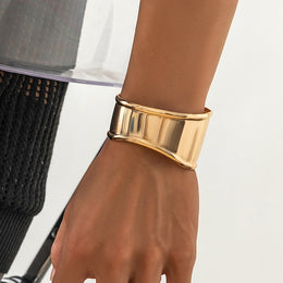 Men Gold-Plated Cuff Bracelet
