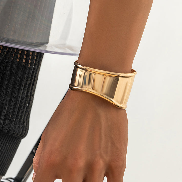 Men Gold-Plated Cuff Bracelet