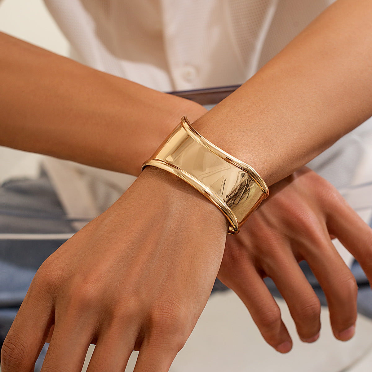 Men Gold-Plated Cuff Bracelet