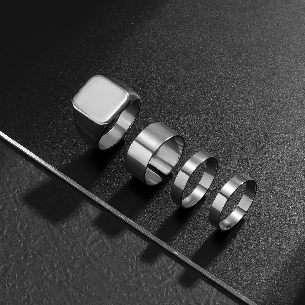 Set Of 4 Silver-Plated Finger Ring