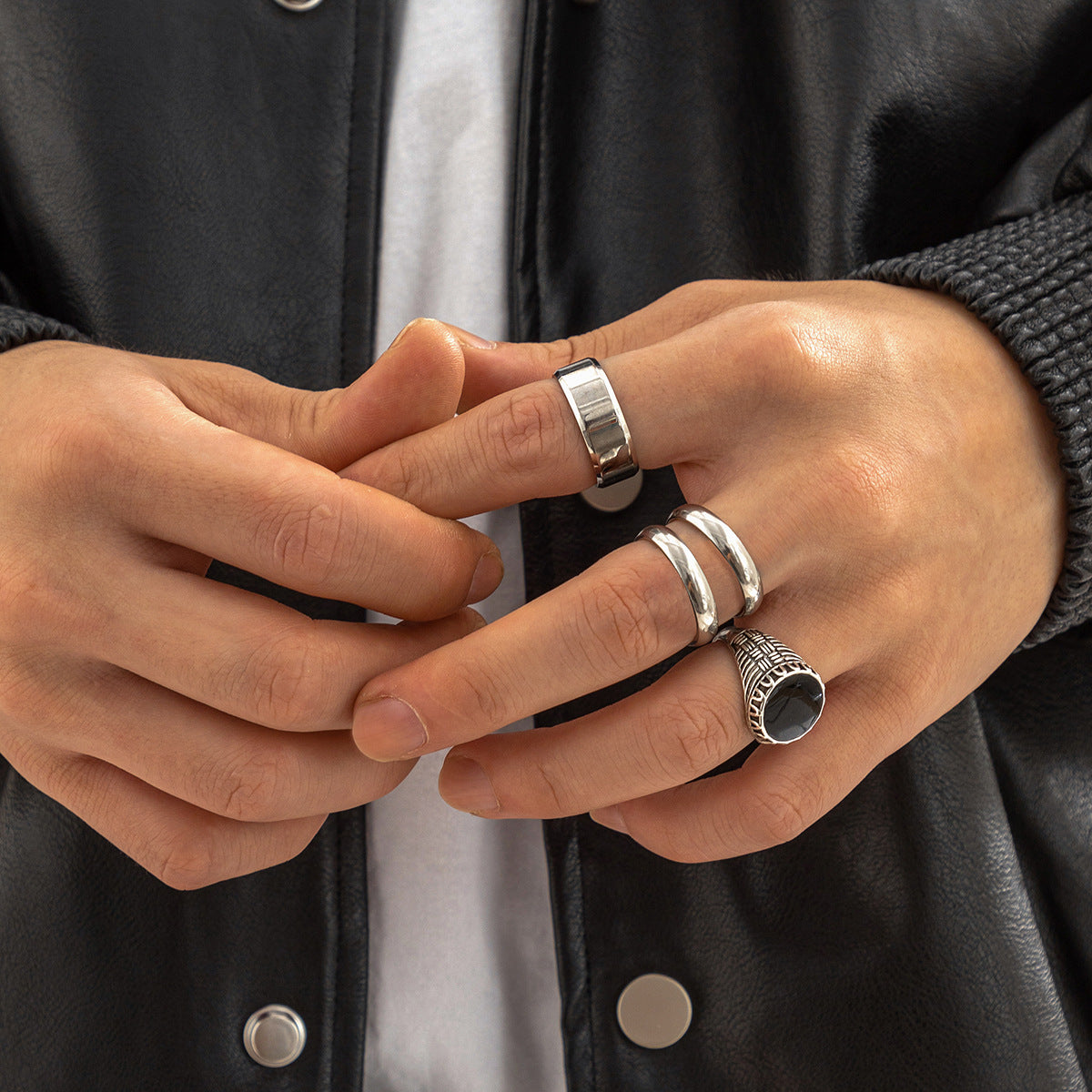 Men Pack of 4 Silver-Plated Stone Studded Finger Rings