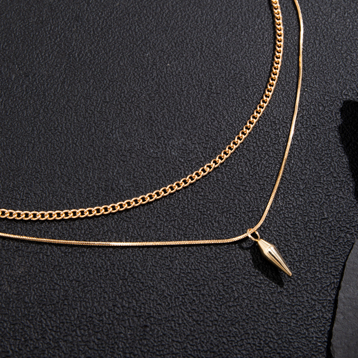 Gold-Plated Minimal Chain