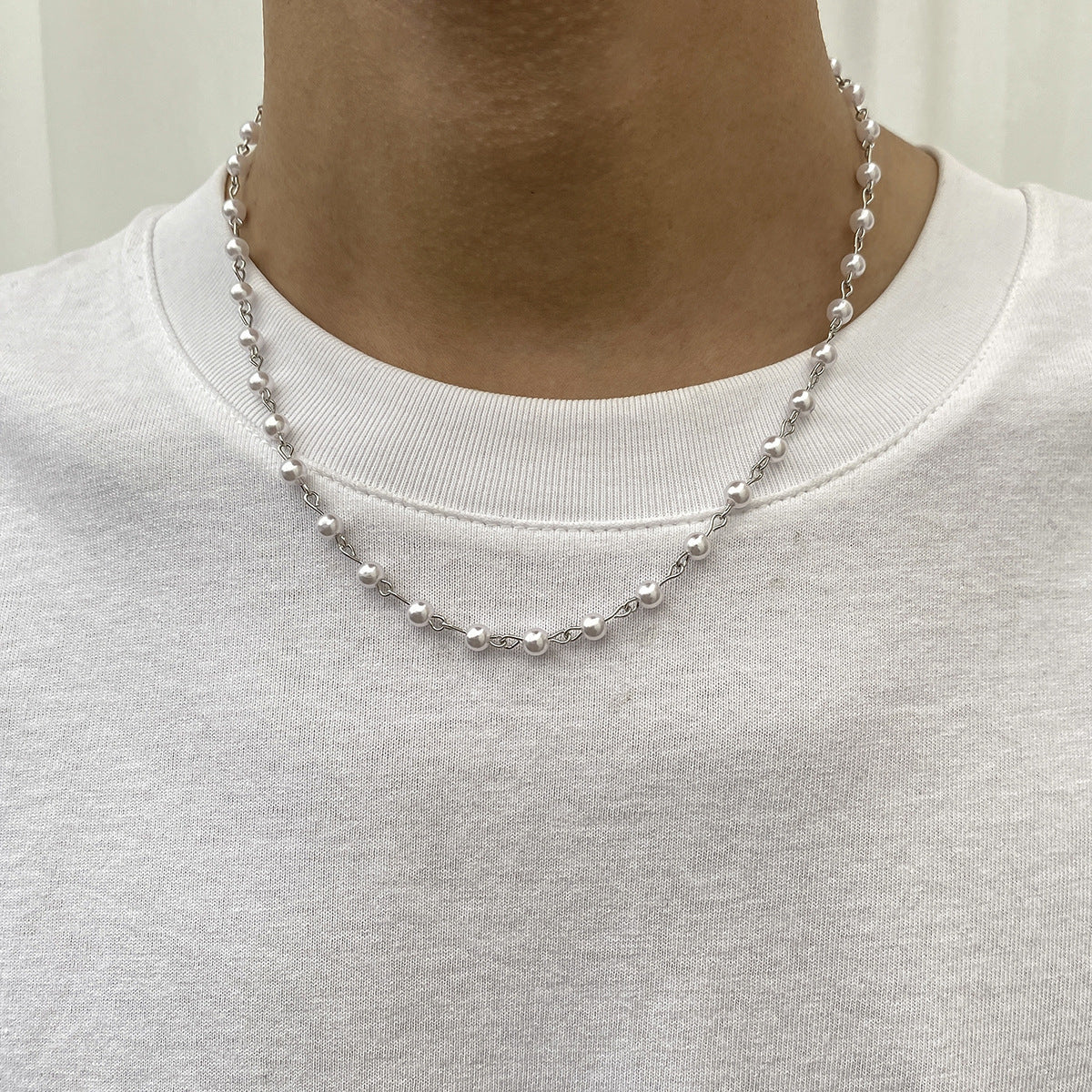 Silver-Plated Pearls Beaded Minimal Necklace