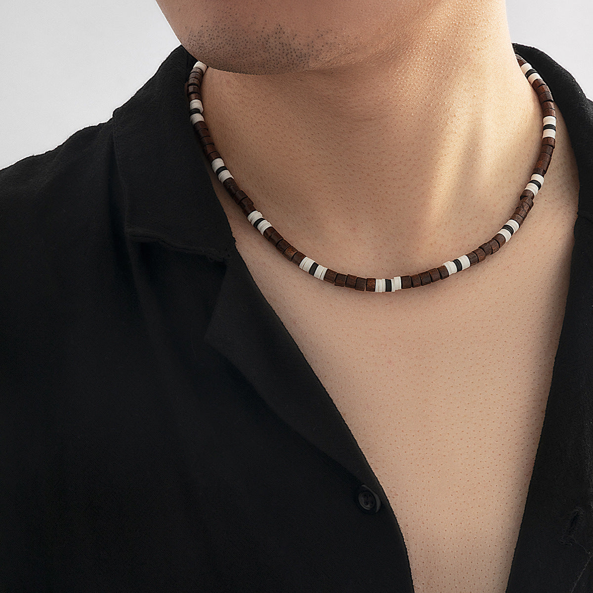 Women Silver-Plated Enamelled Necklace