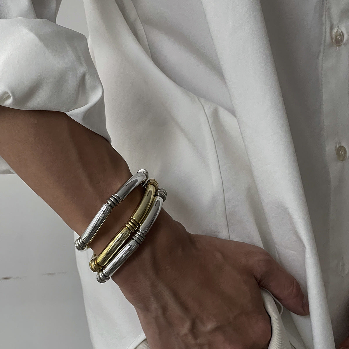 Men Alloy Silver-Plated Bracelet