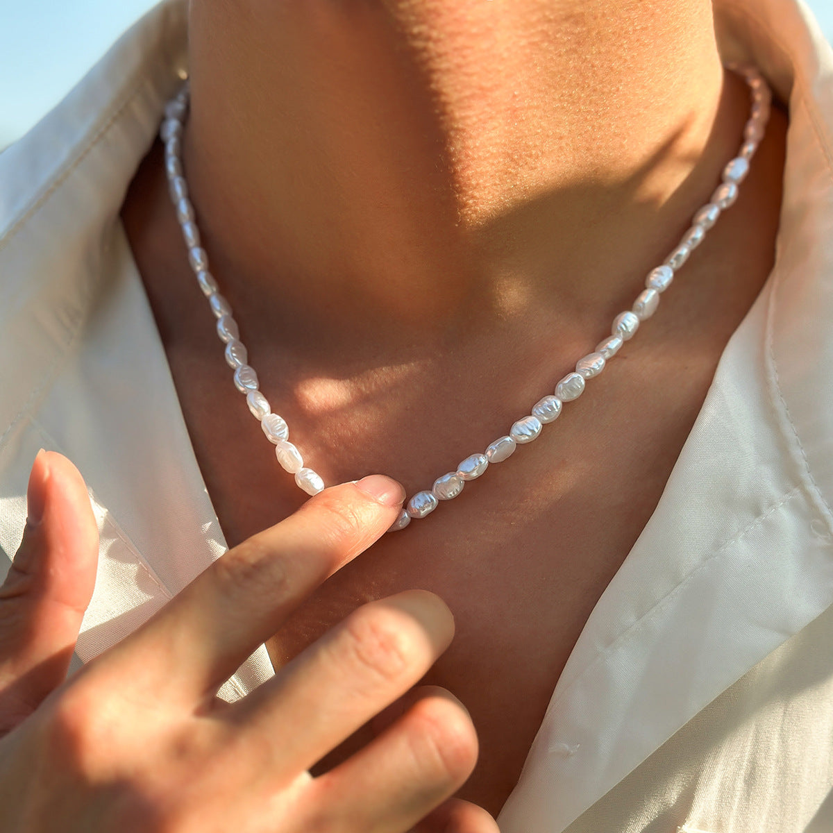 Women Silver-Plated Enamelled Necklace
