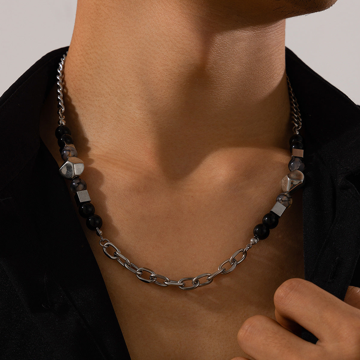Women Silver-Plated Enamelled Necklace