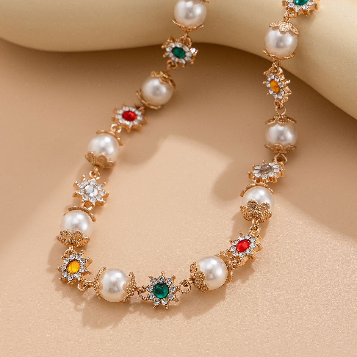 Gold-Plated Artificial Stones Studded & Pearls Beaded Necklace