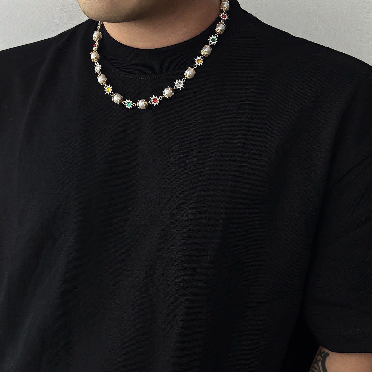 Women Silver-Plated Enamelled Necklace