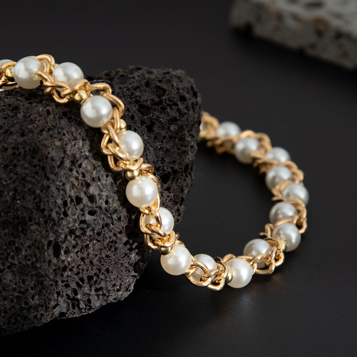 Gold-Plated Pearls Beaded Minimal Necklace