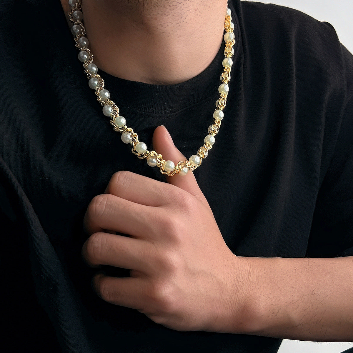Gold-Plated Pearls Beaded Minimal Necklace