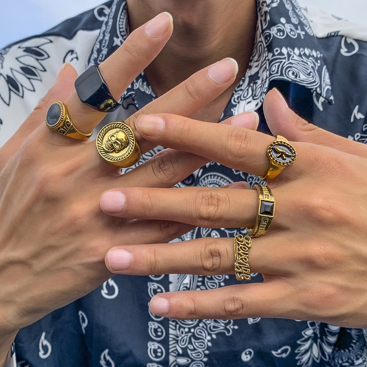 Men Pack Of 6 Gold-Plated Stone Studded Finger Rings