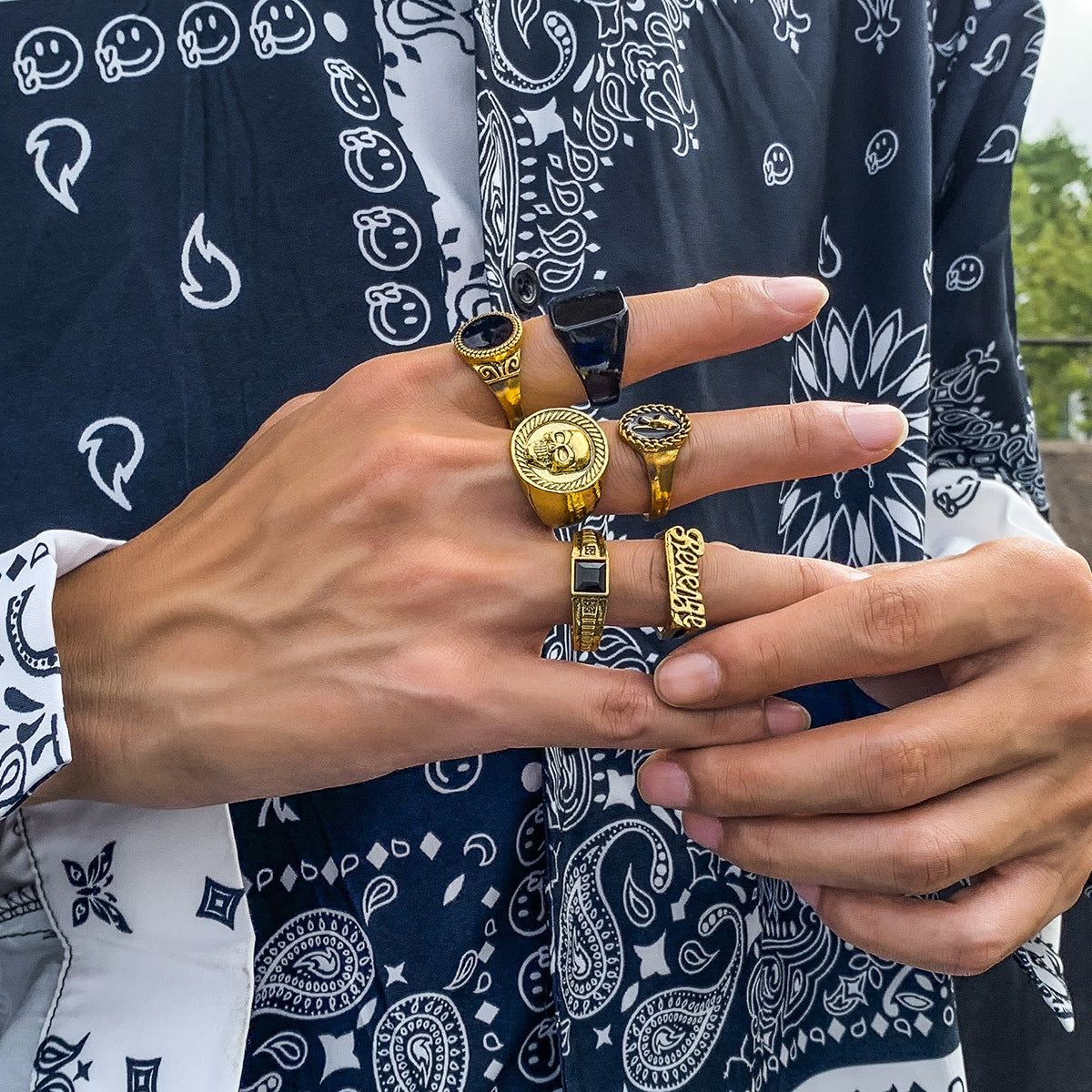Men Pack Of 6 Gold-Plated Stone Studded Finger Rings