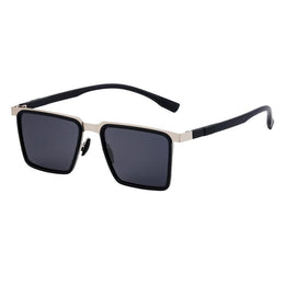 Men Polarised and UV Protected Lens Square Sunglasses