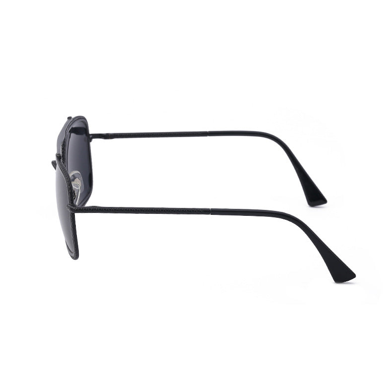 Men Wayfarer Sunglasses With UV Protected Lens M114RB4817C1_F
