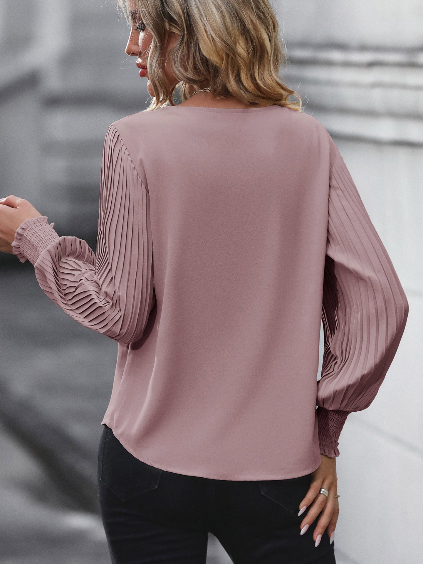 Women Solid V-Neck Top
