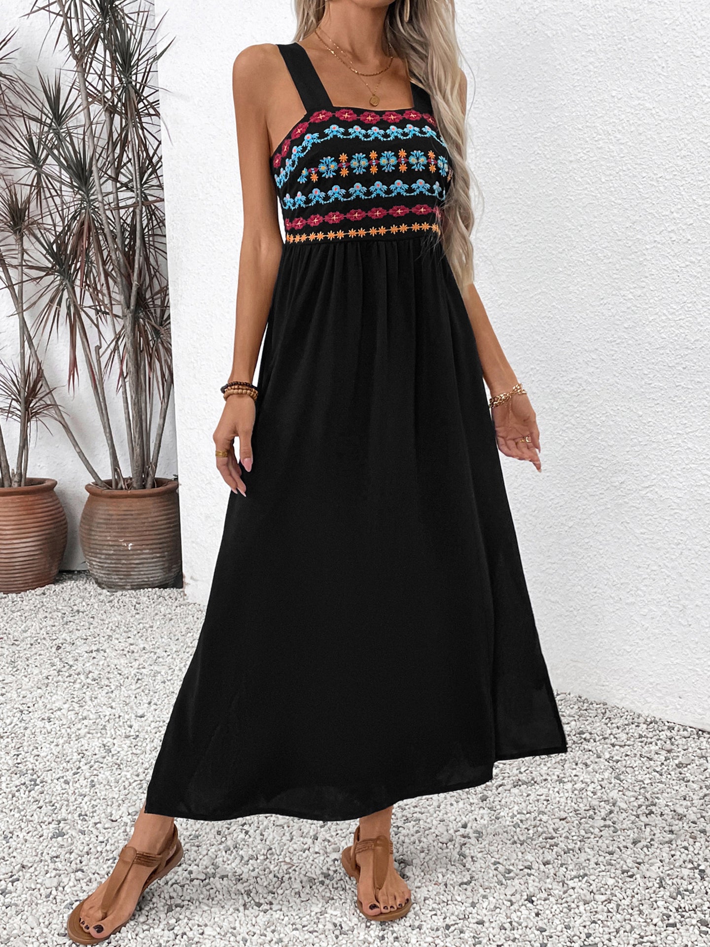 Women Ethnic Motifs Embroidered Fit and Flare Midi Dress