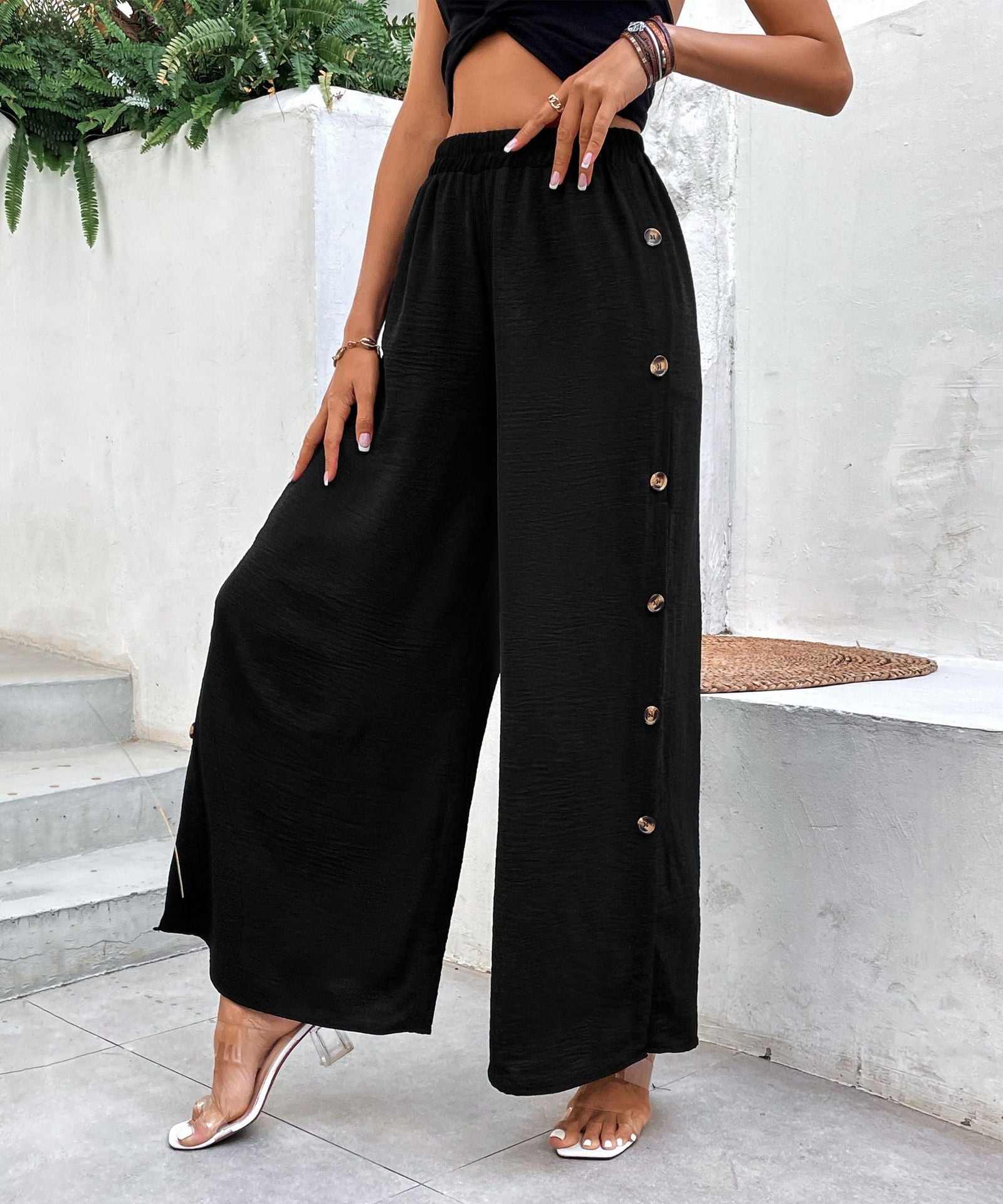 Women Loose Fit Mid-Rise Easy Wash Pleated Culottes Trousers
