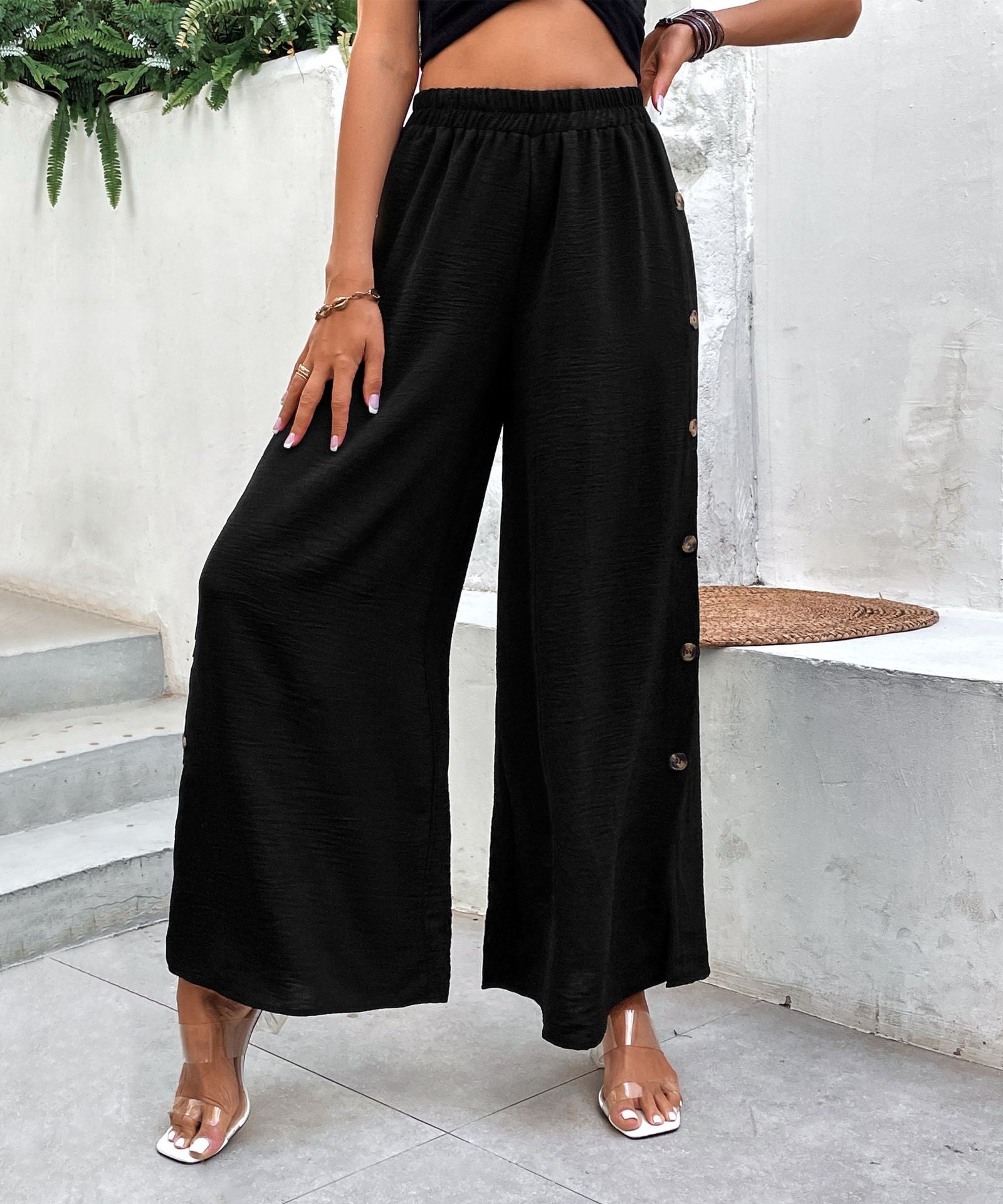 Women Loose Fit Mid-Rise Easy Wash Pleated Culottes Trousers