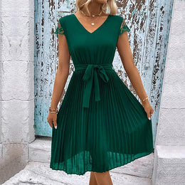 Women V-Neck Pleated A-Line Dress With Belt