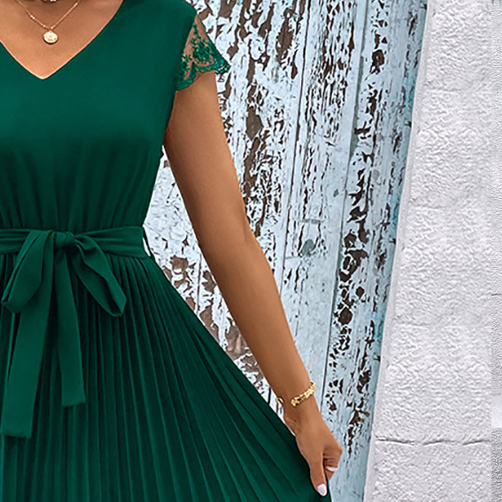 Women V-Neck Pleated A-Line Dress With Belt