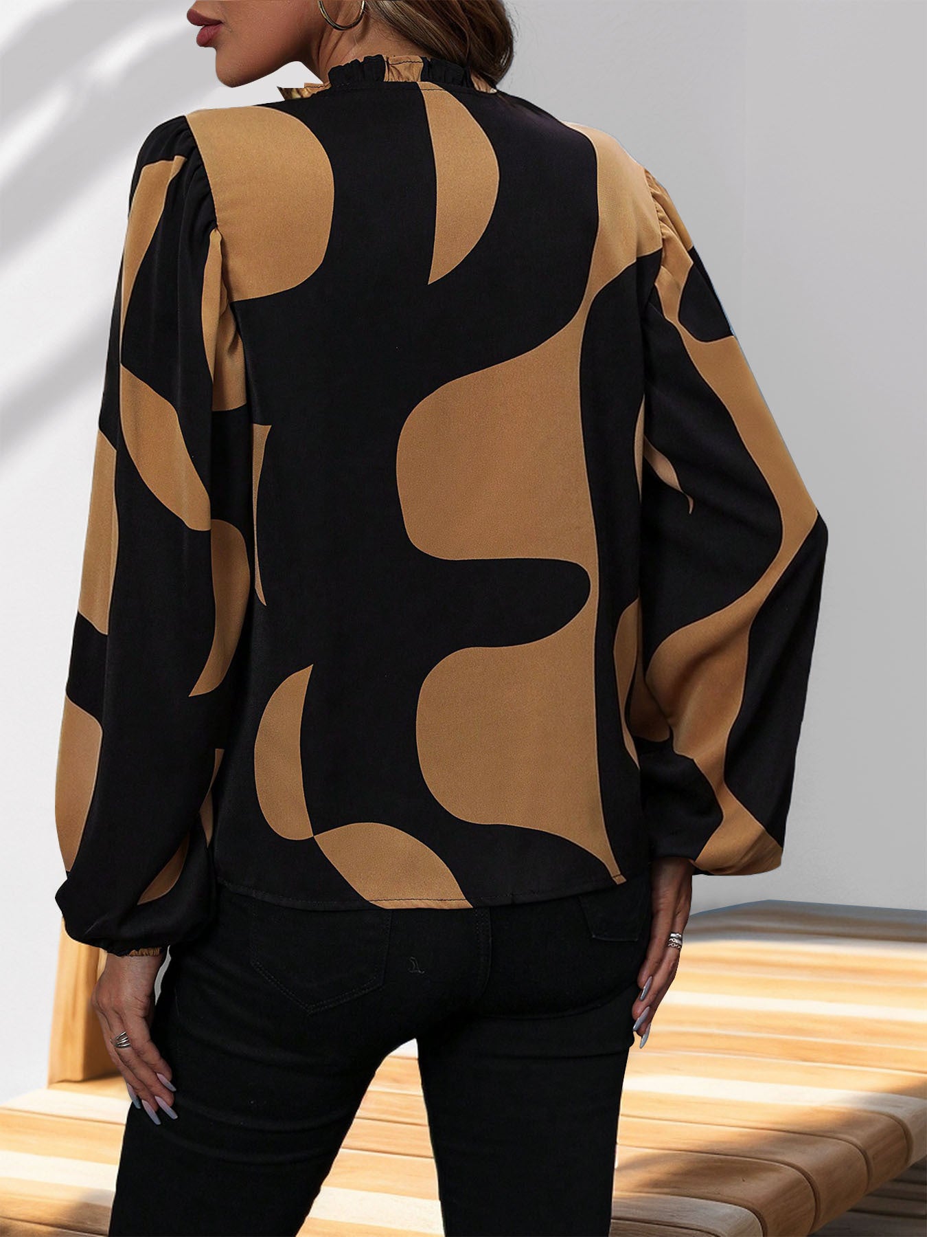 Women Abstract Printed V-Neck Top