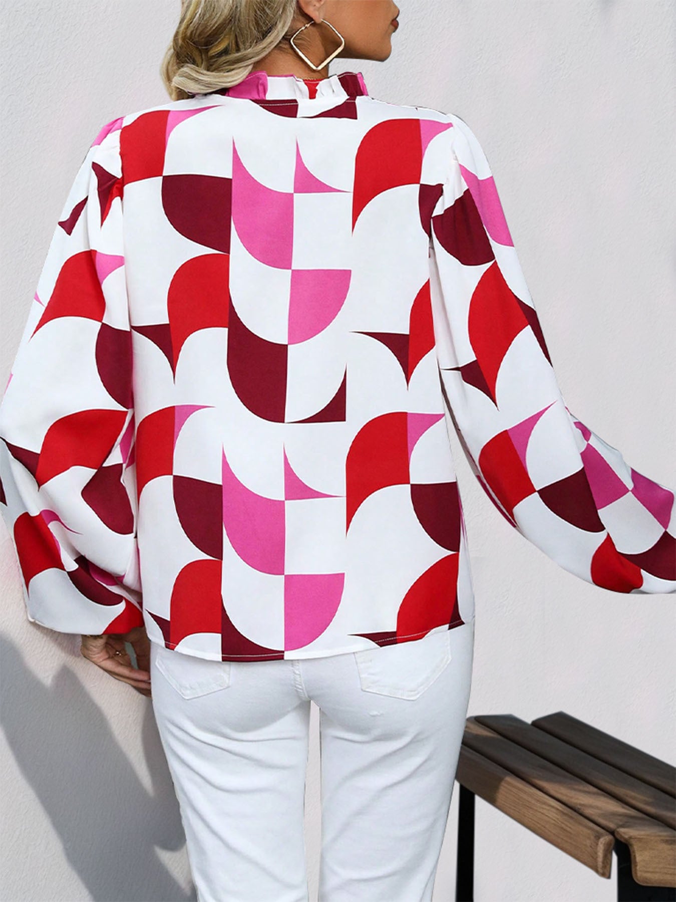 StyleCast Women Geometric V-Neck Top