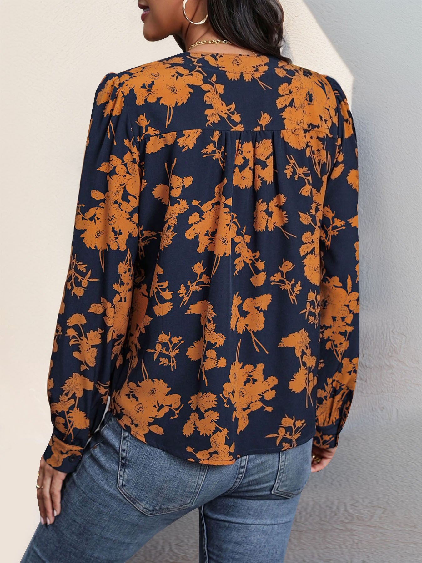 Women Floral V-Neck Top