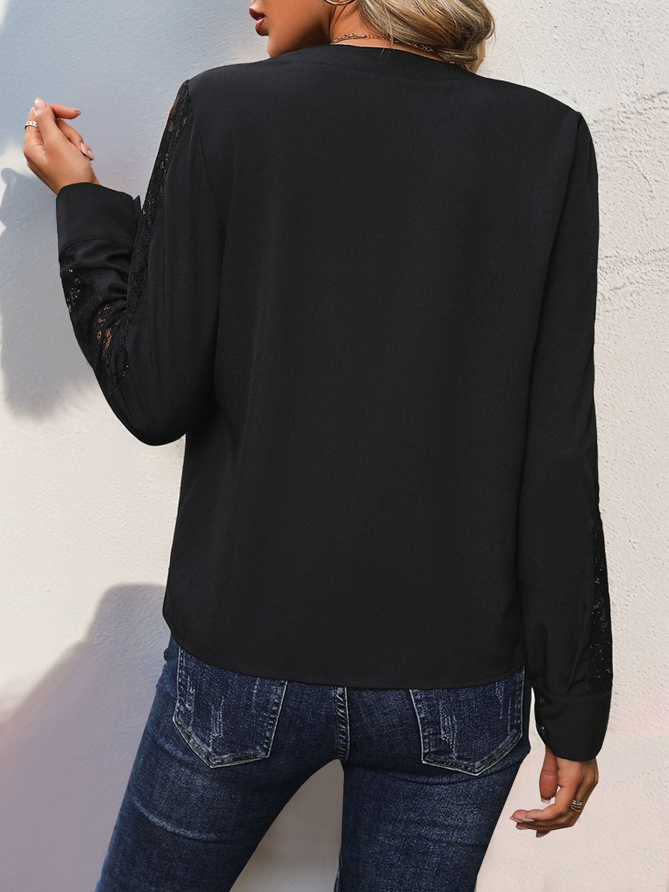 Women Solid V-Neck Top