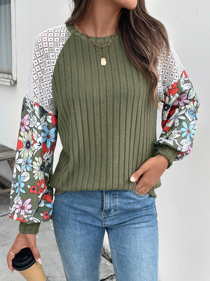 Women Colourblocked Sweatshirt With Lace Work