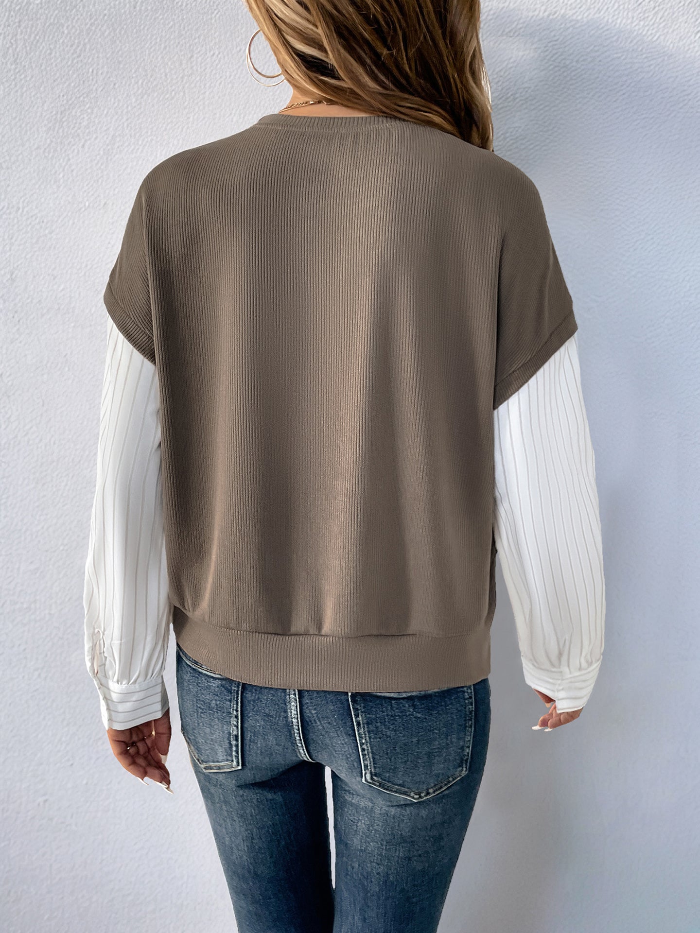 Women Colourblocked Sweatshirt