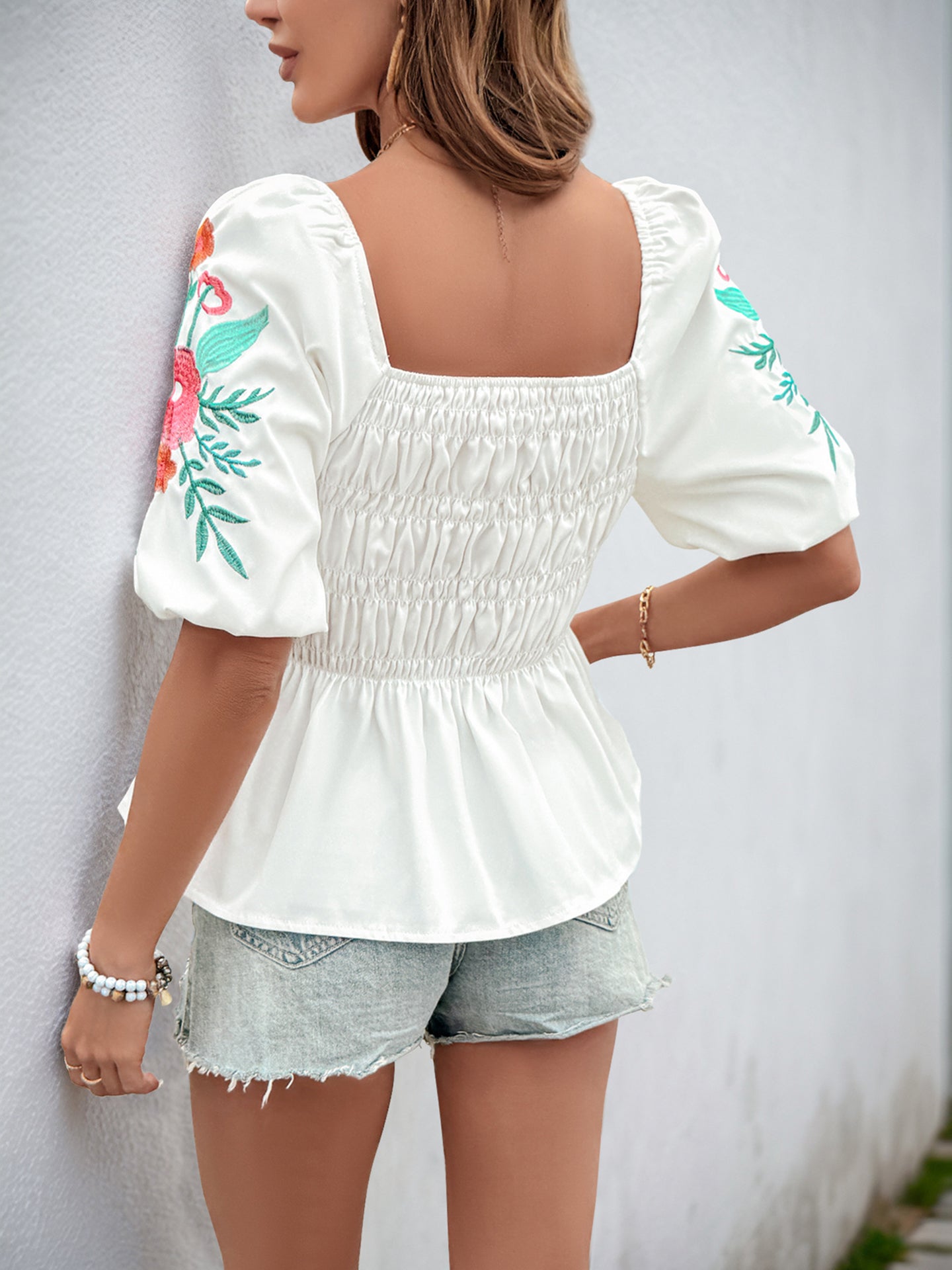 Women Puff Sleeve Smocking Details Peplum Top