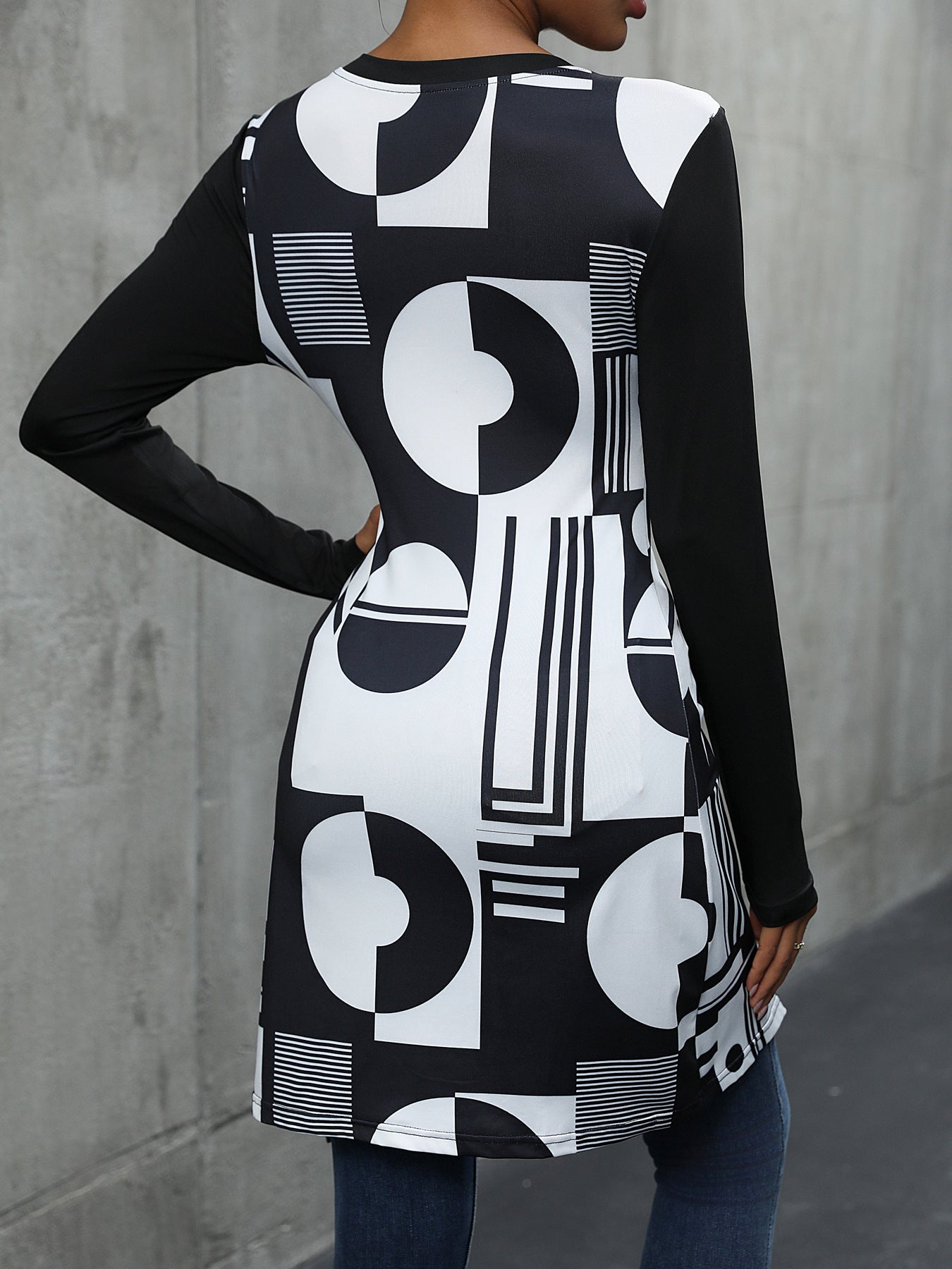 Geometric Print Crepe Top