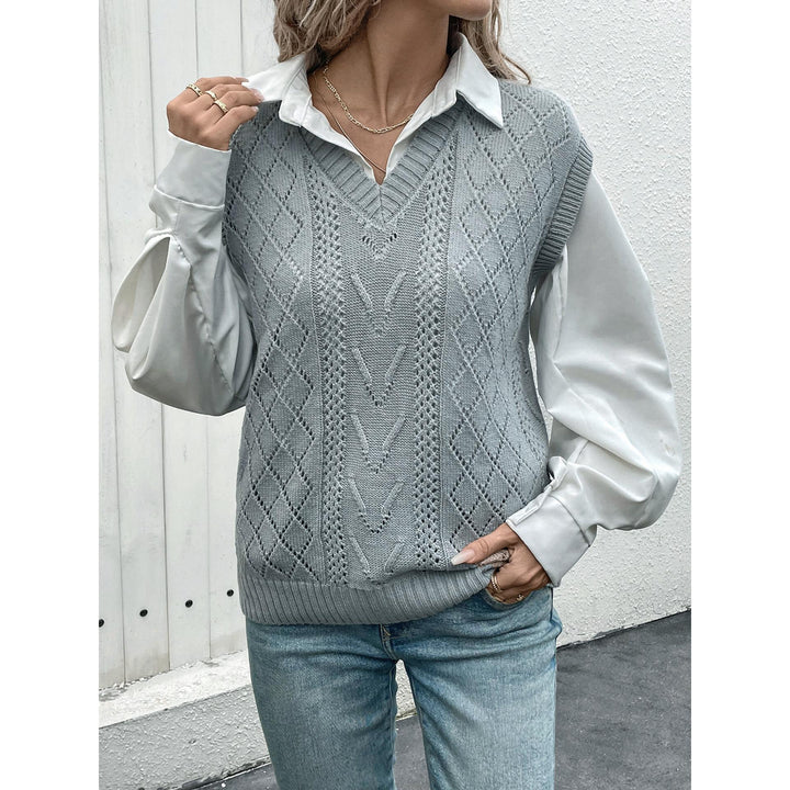 Women Self Design Cable Knit Sweater Vest
