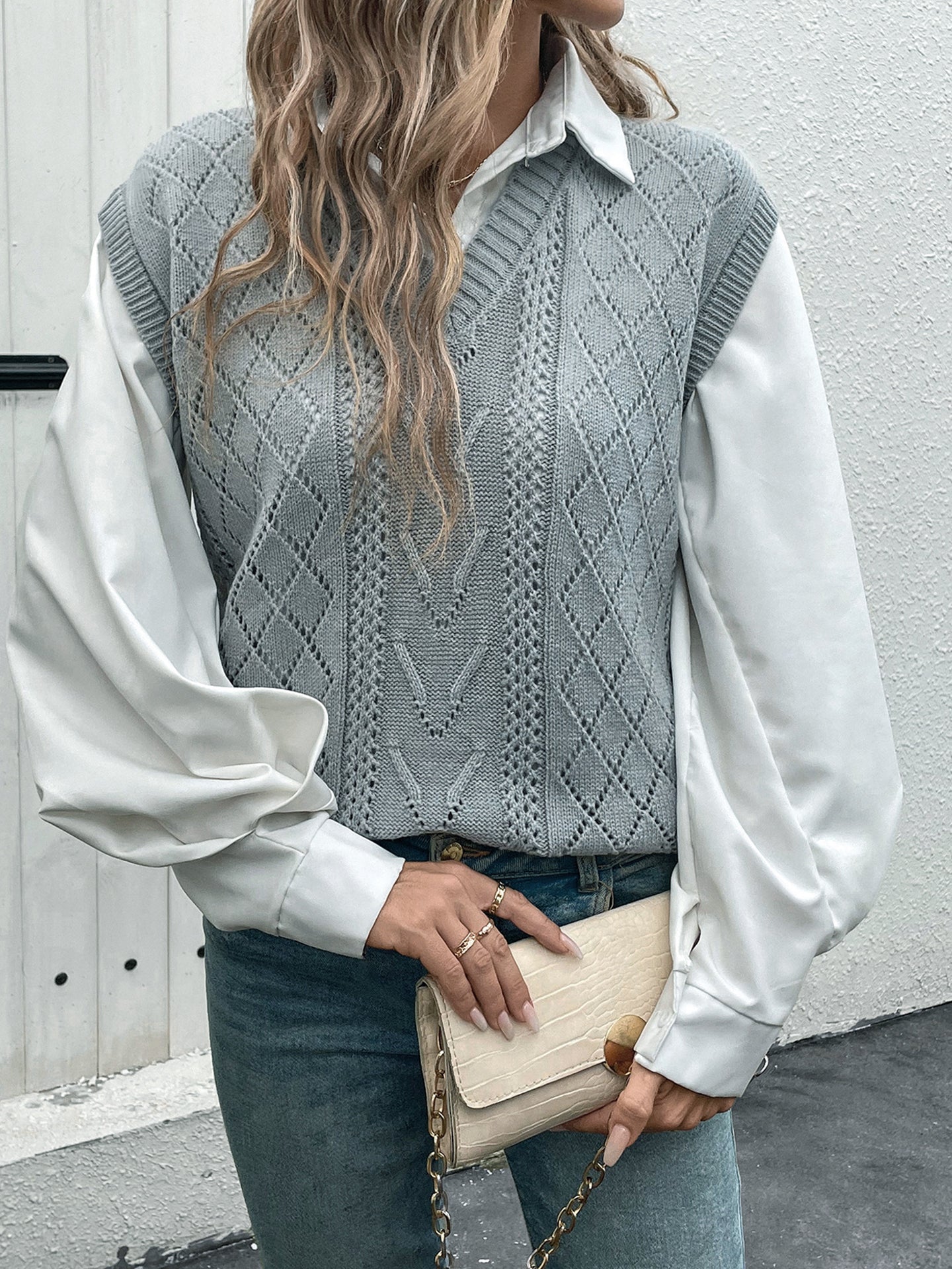 Women Self Design Cable Knit Sweater Vest