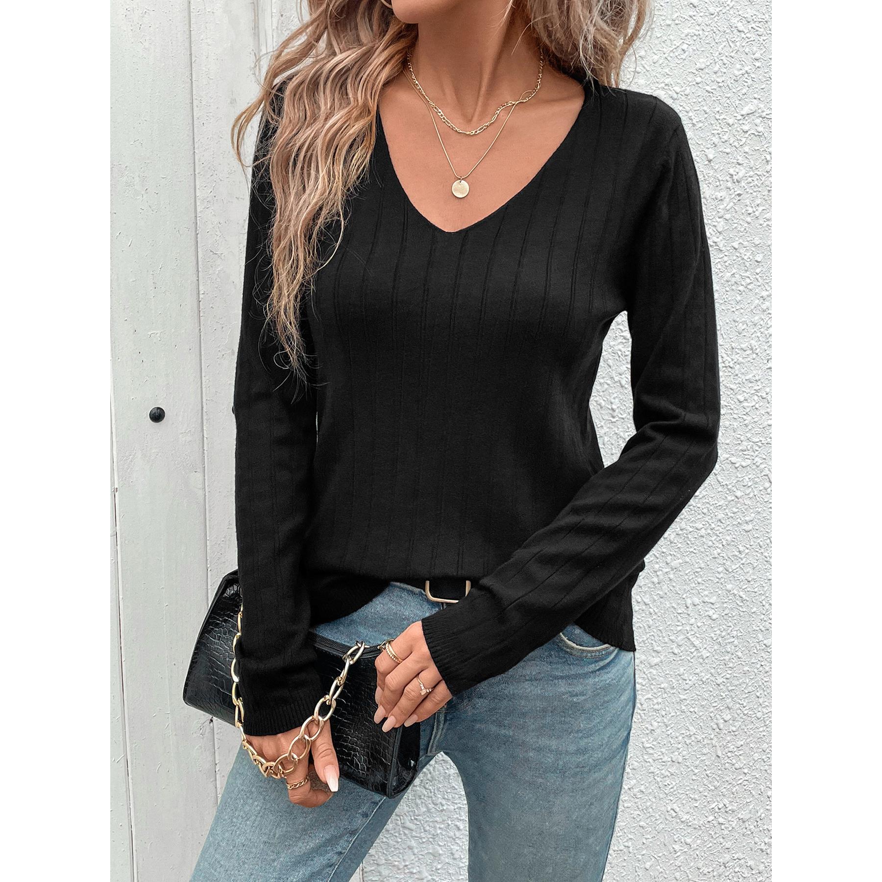Women Solid V-Neck Top