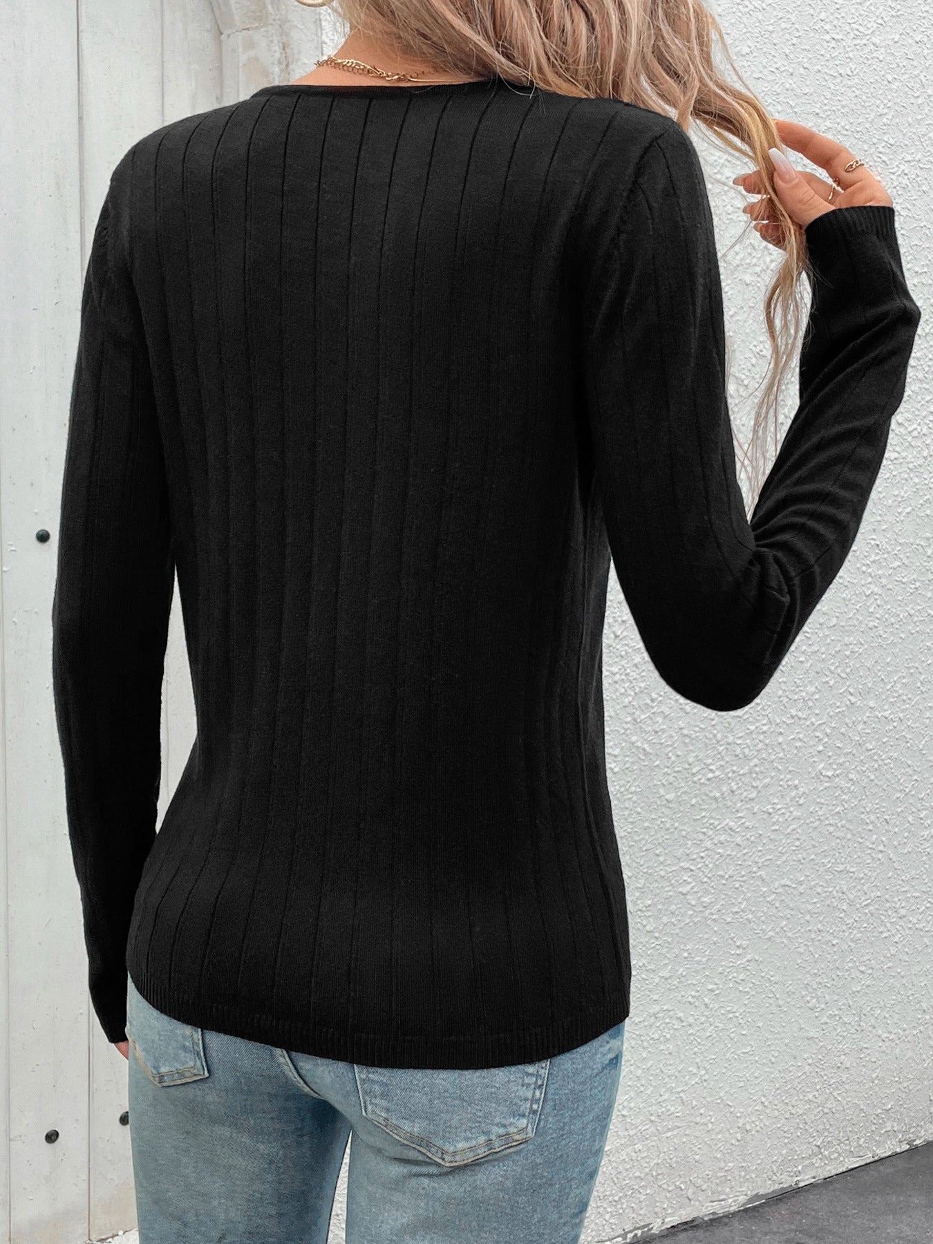 Women Solid V-Neck Top