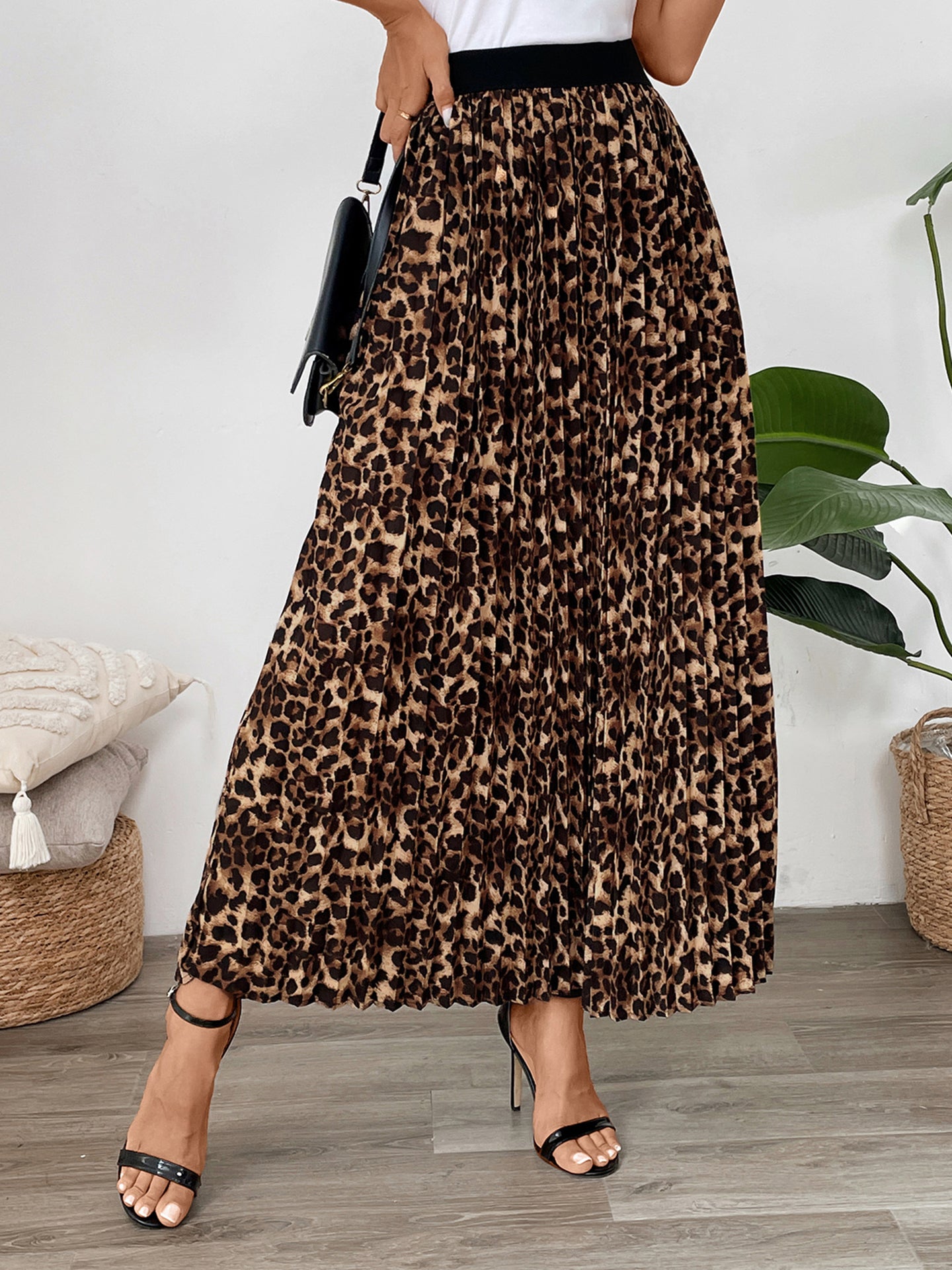 Women Animal Printed Gathered Maxi Skirt