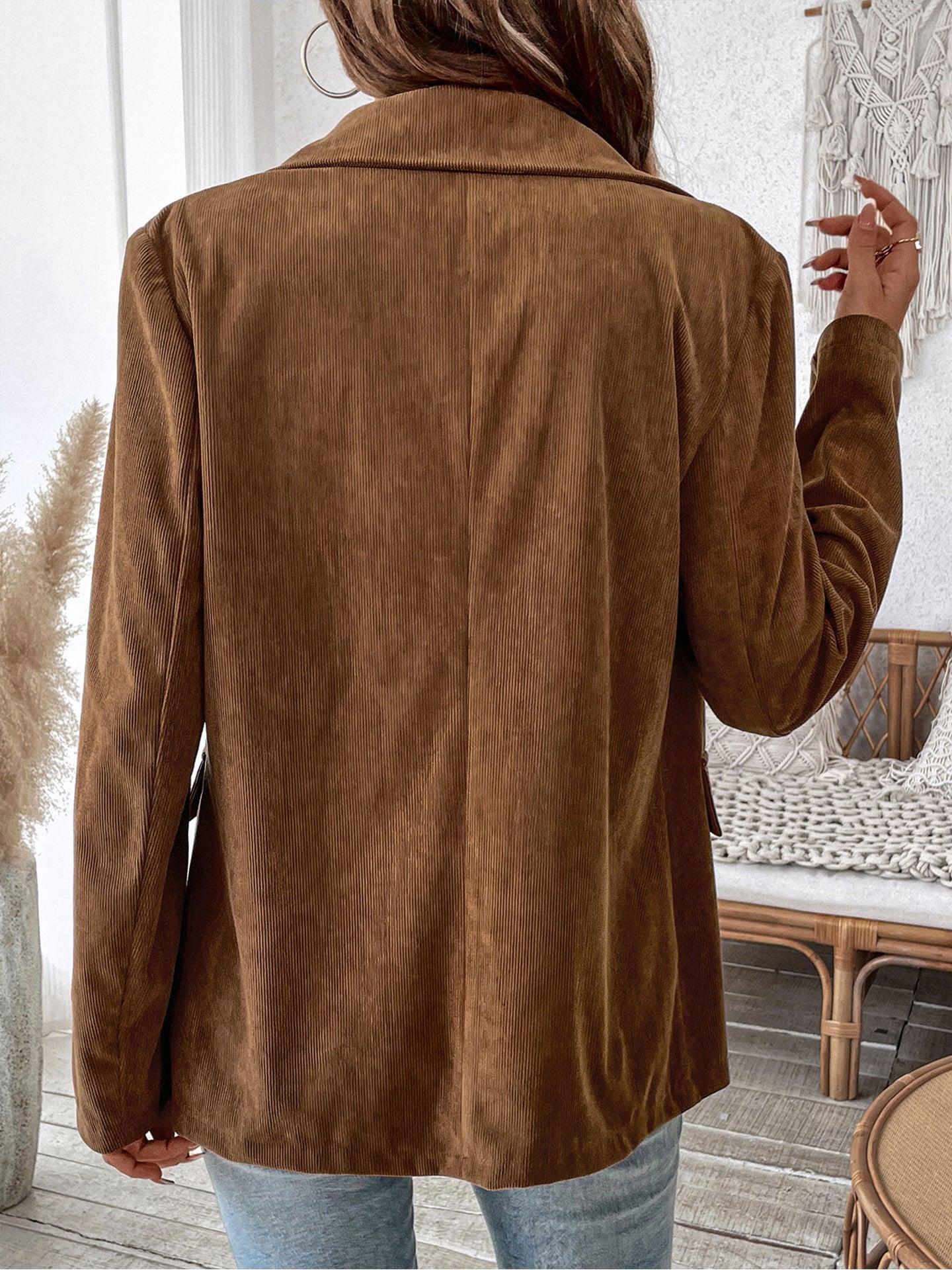 Women Spread Collar Tailored Jacket