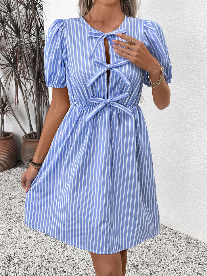 Women Striped Tie-Up Neck Puff Sleeves Sheath Dress