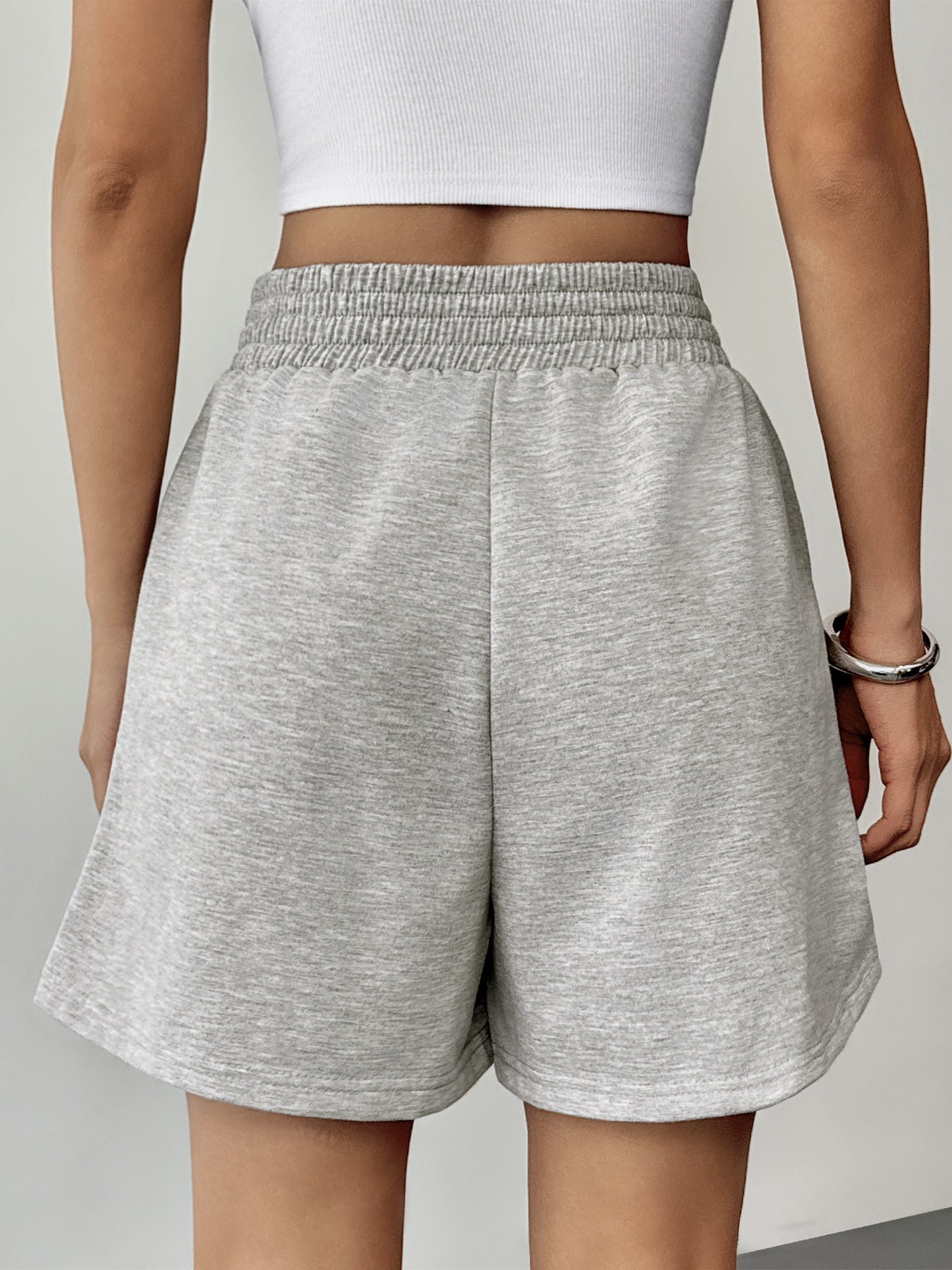 Women Relexed Fit Regular Shorts