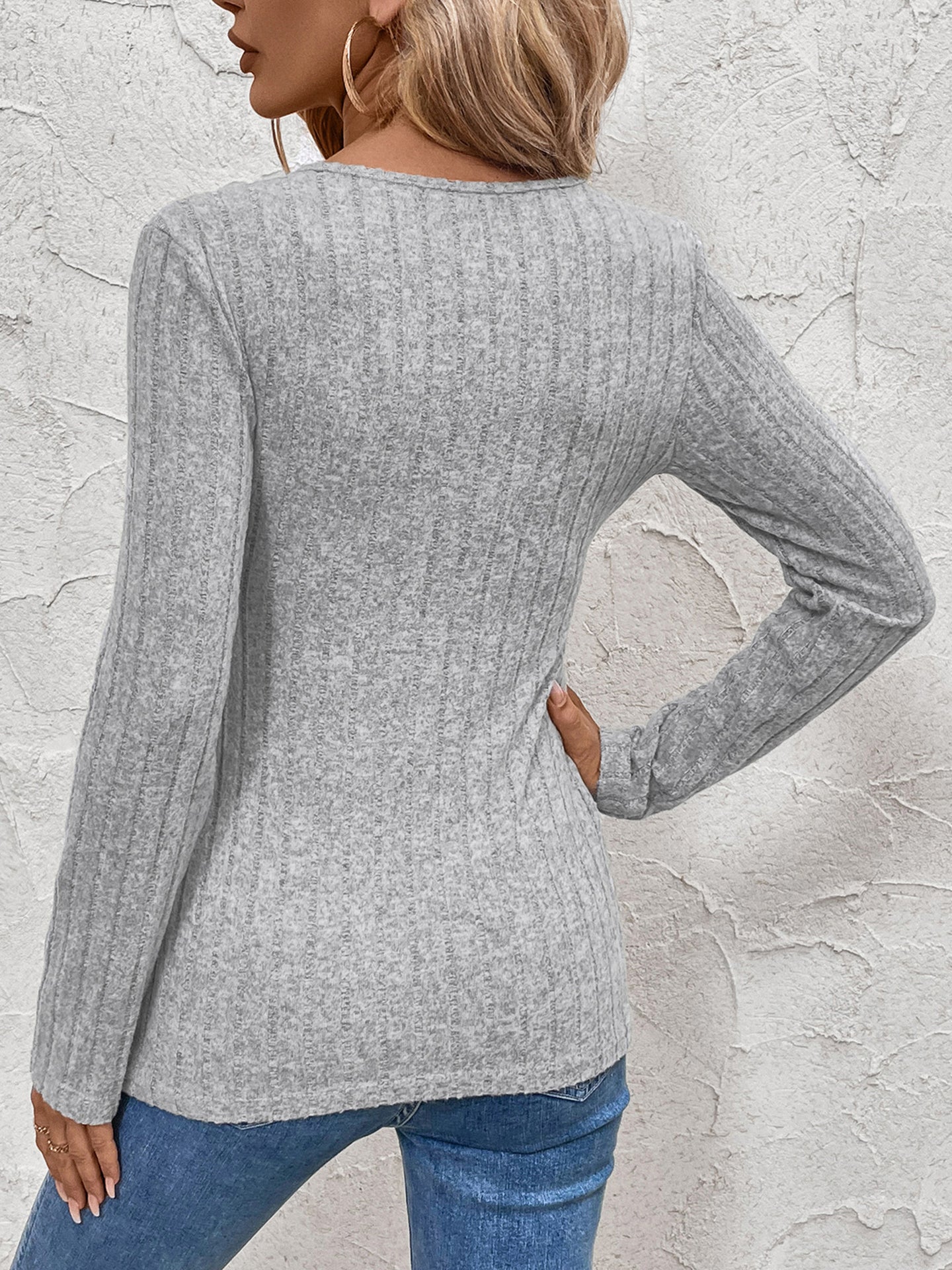 Women Solid V-Neck Top