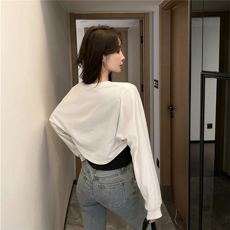 White Round Neck Long Sleeves Top