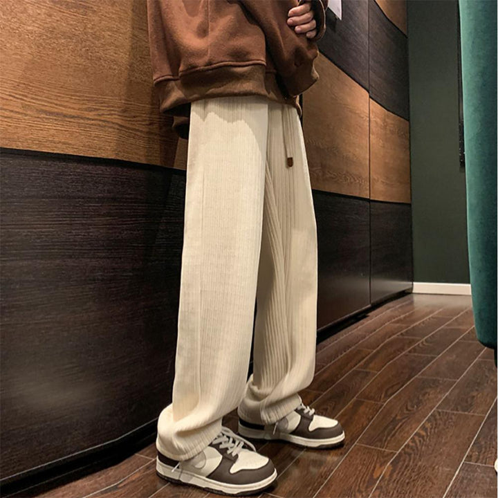 Men Mid-Rise Regular Fit Trousers