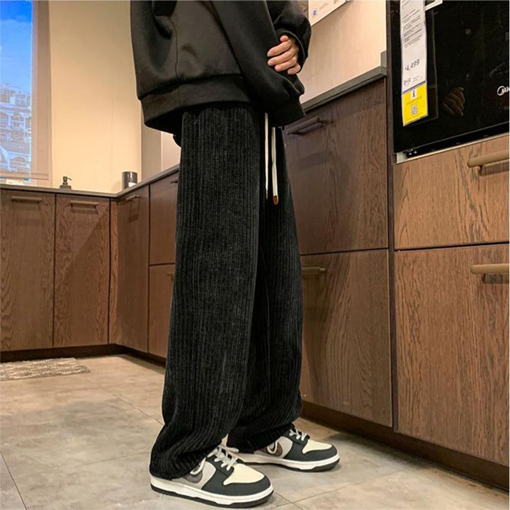 Men Easy Wash Mid-Rise Trousers