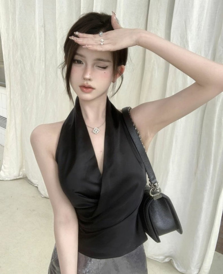 Women Solid Halter Neck Top
