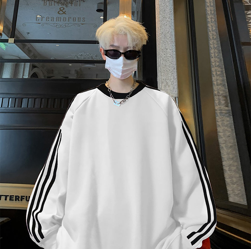 Men Striped Round Neck Oversized T-shirt