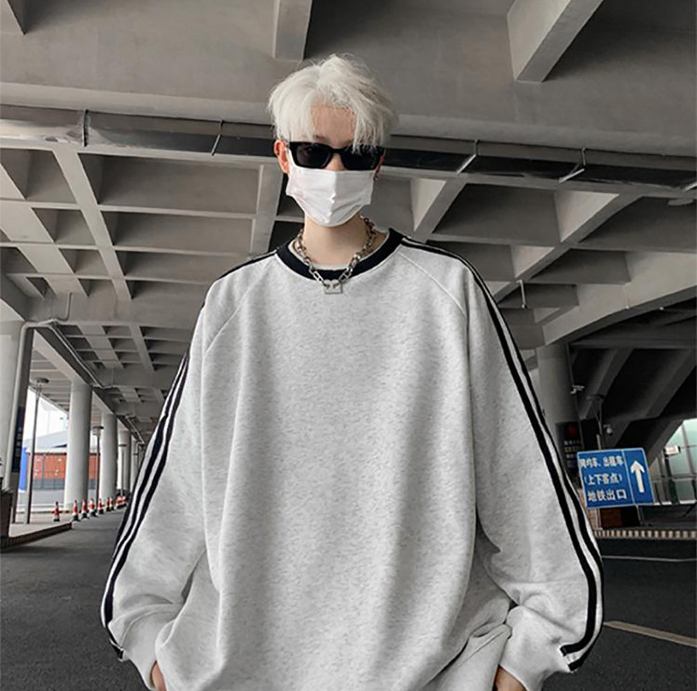 Men Striped Round Neck Oversized T-shirt